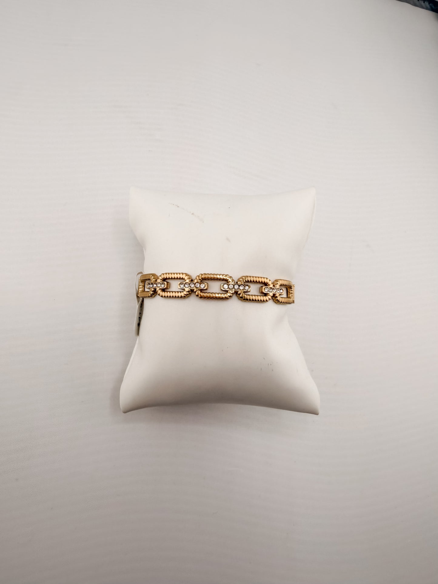 Tessa Textured Link Bangle