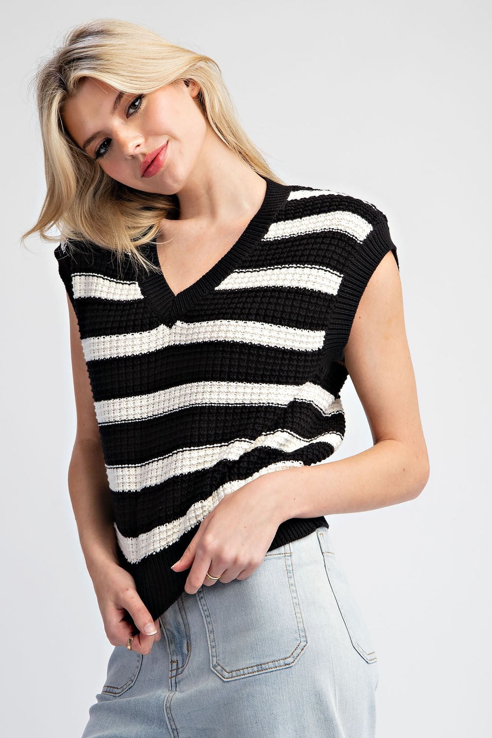 Striped Sleevless Knit Sweater Vest