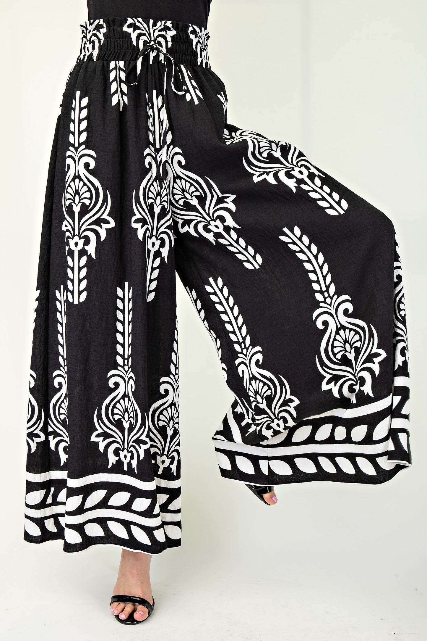 Printed Wide Leg Pants