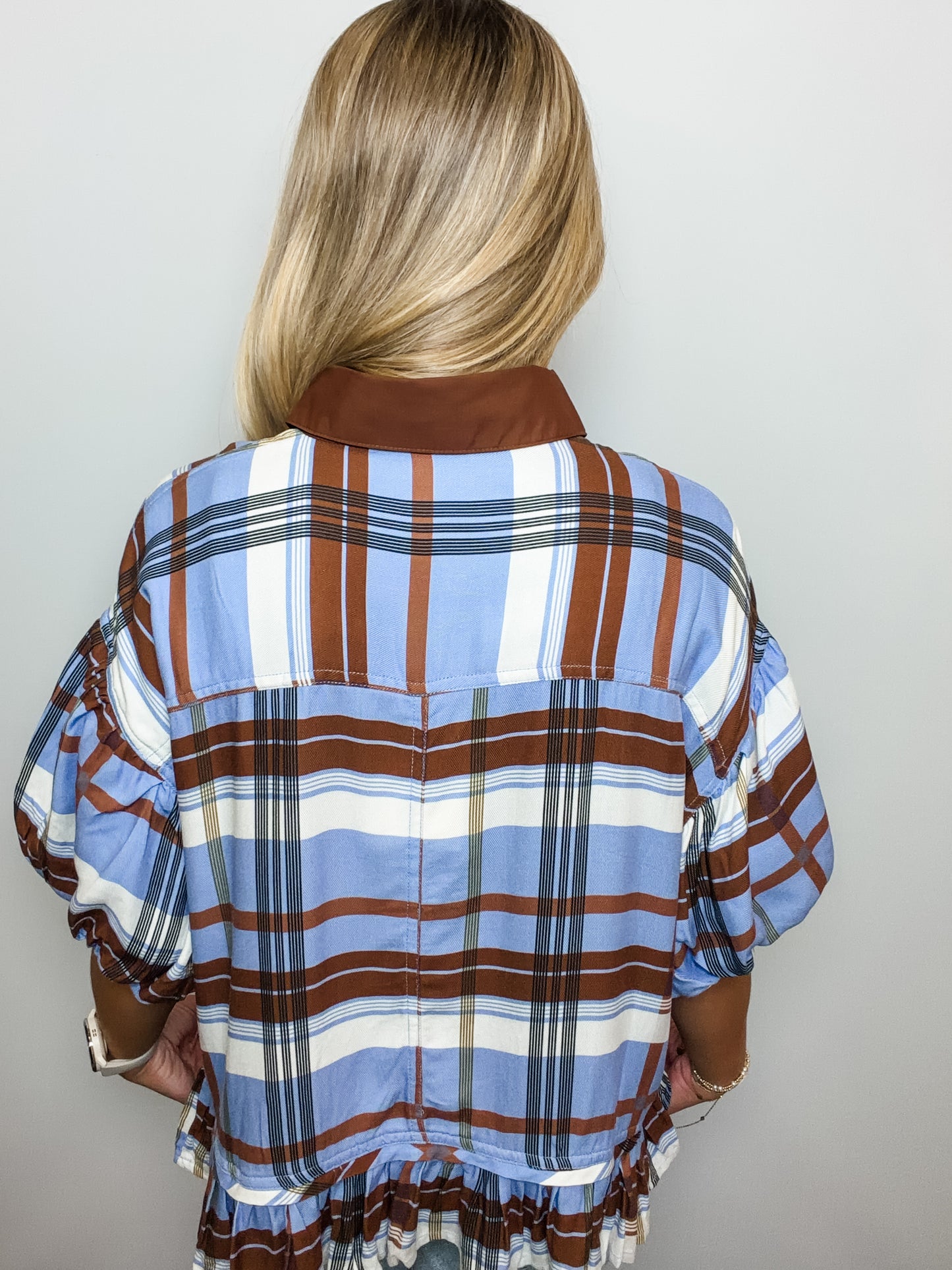 Plaid Short Puff Sleeve Top