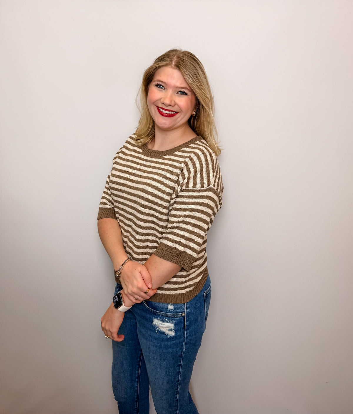 Stripe Contrast Trim Short Sleeve Knit Sweater