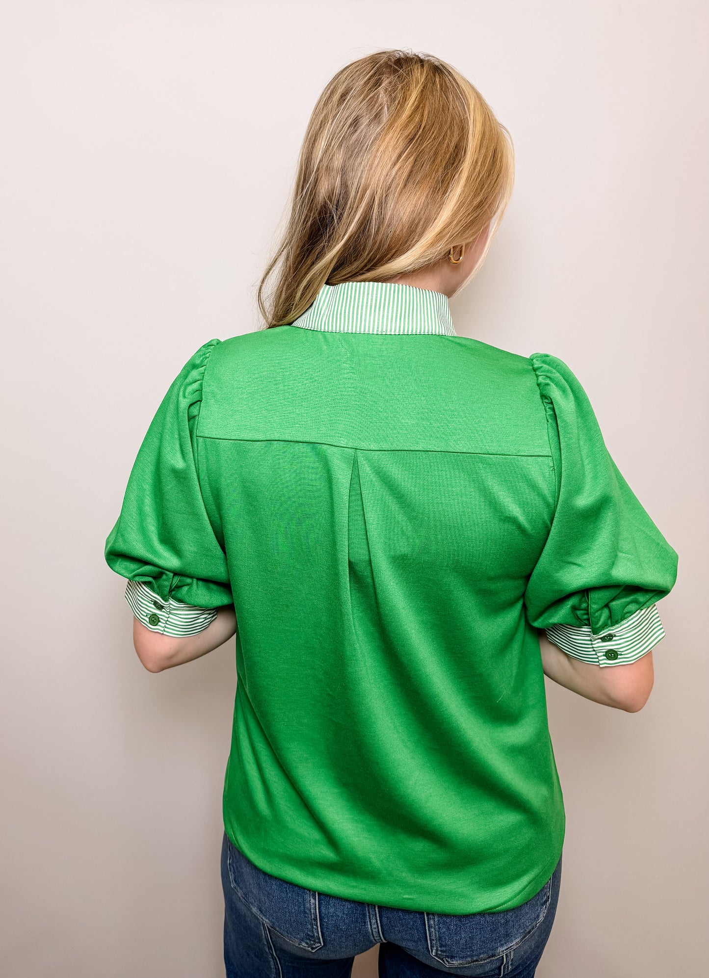 Stripe Contrast Accent Solid Top