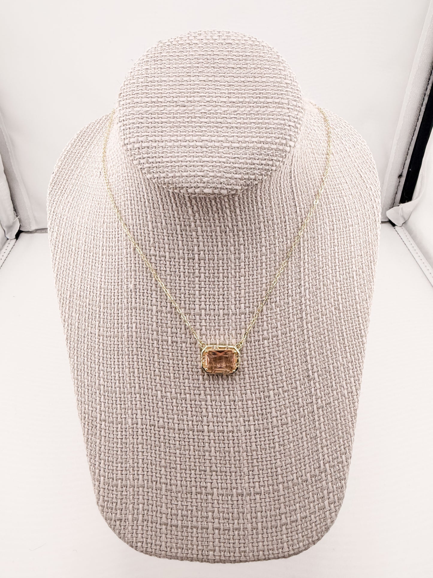 Pretty Gem Necklace