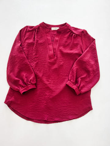 V-Neck 3/4 Sleeve Top