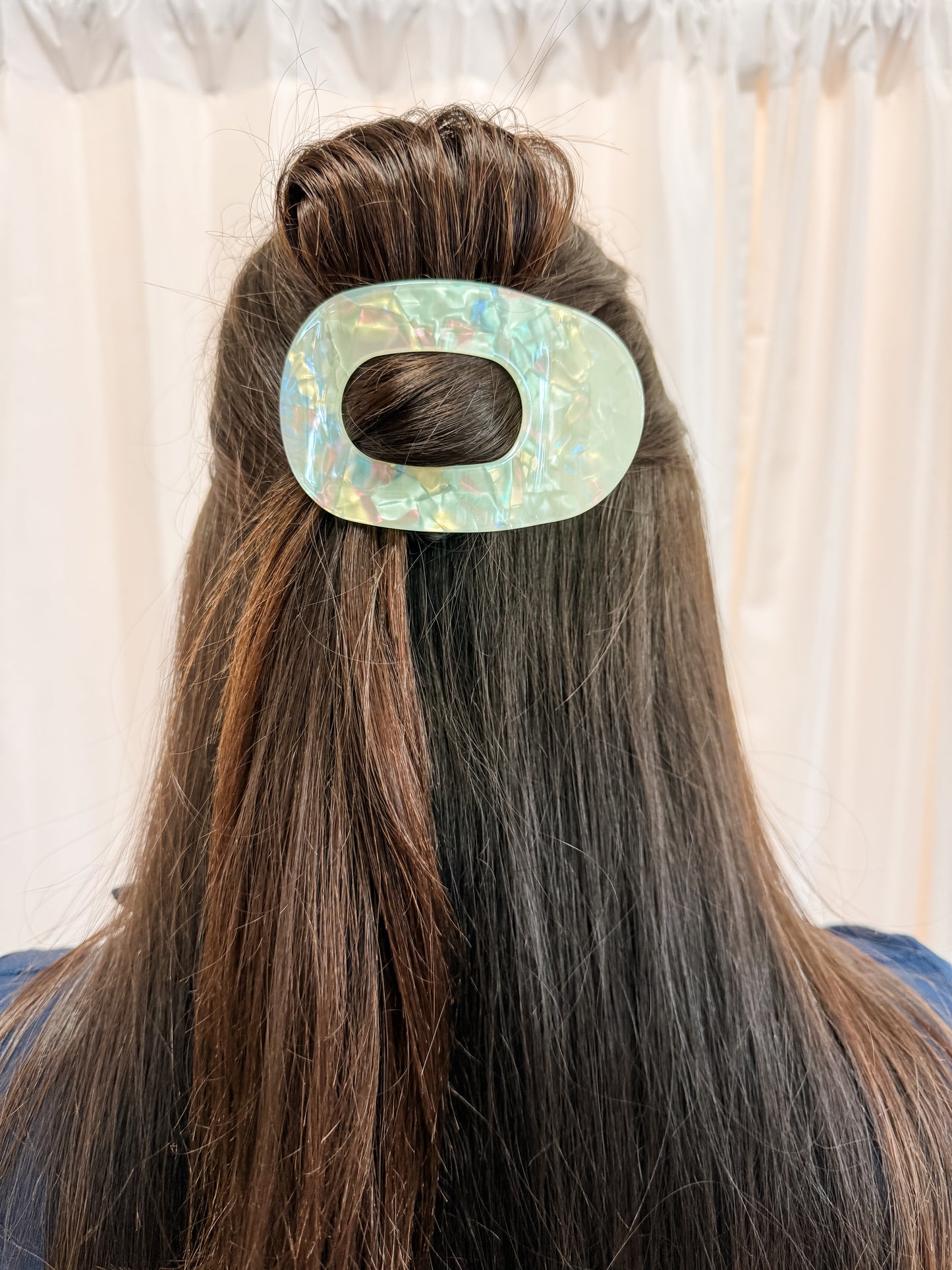 Opal Flat Clip