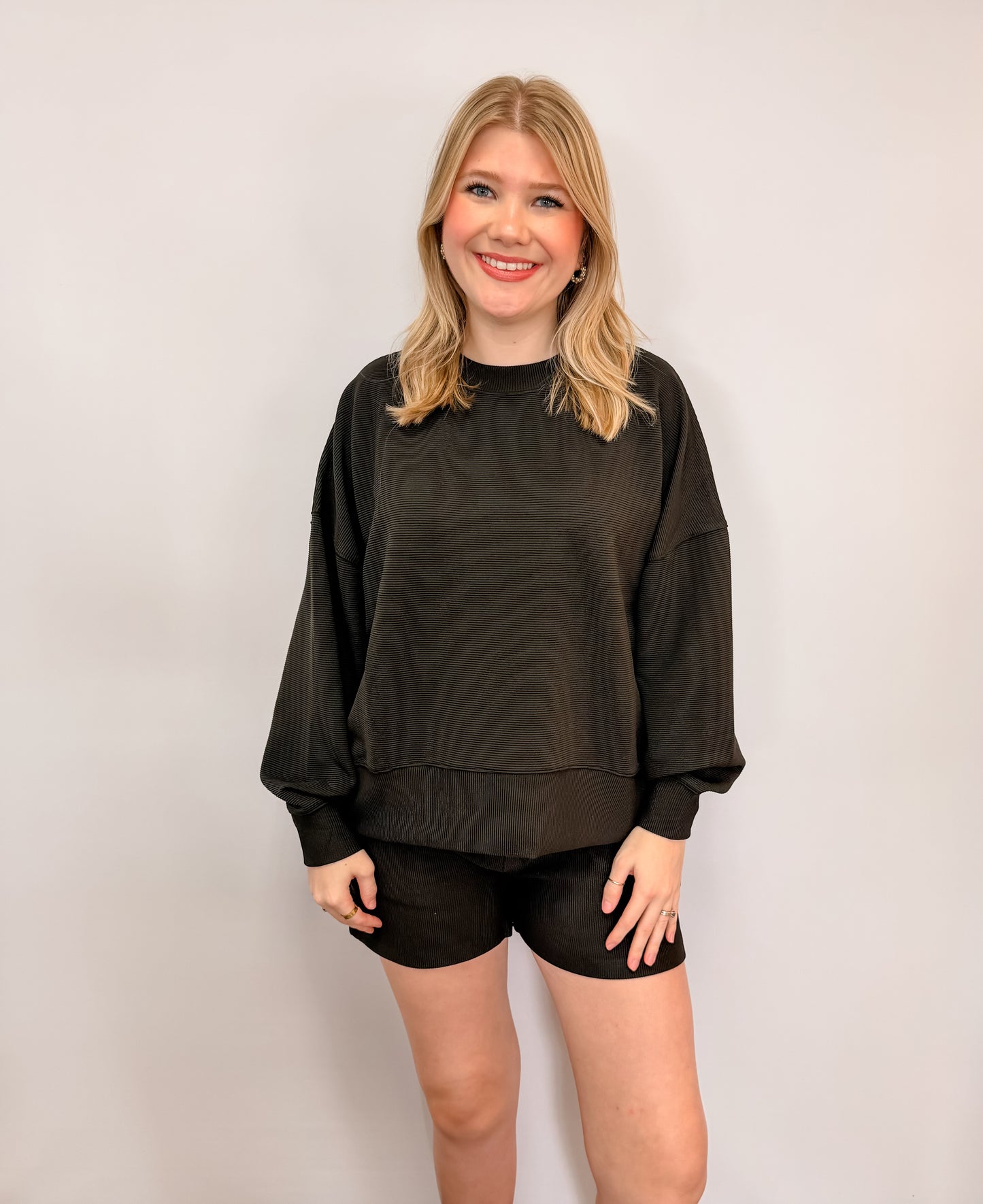 Ribbed Round Neck Pullover & Shorts Set