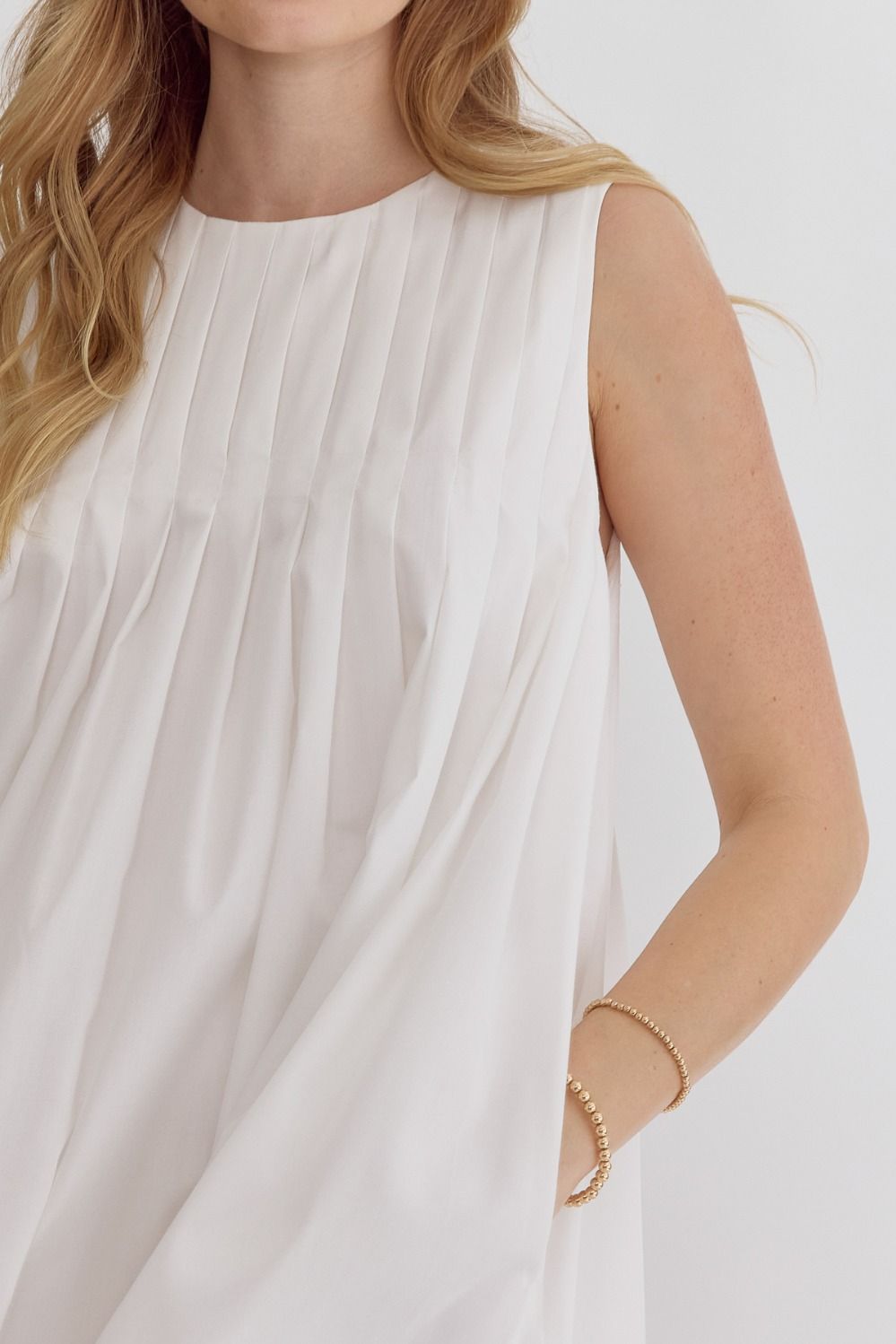 Round Neck Sleeveless Pleat Detail Mini Dress Large / Pink Round Neck Sleeveless Pleat Detail Mini Dress Large / Pink