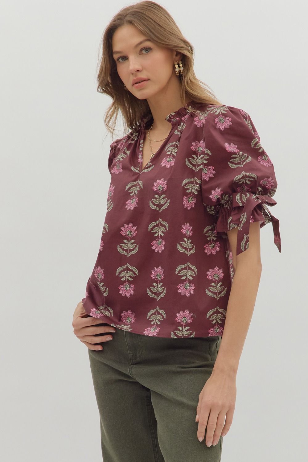 Floral Print Ruffle Neck Pullover Top