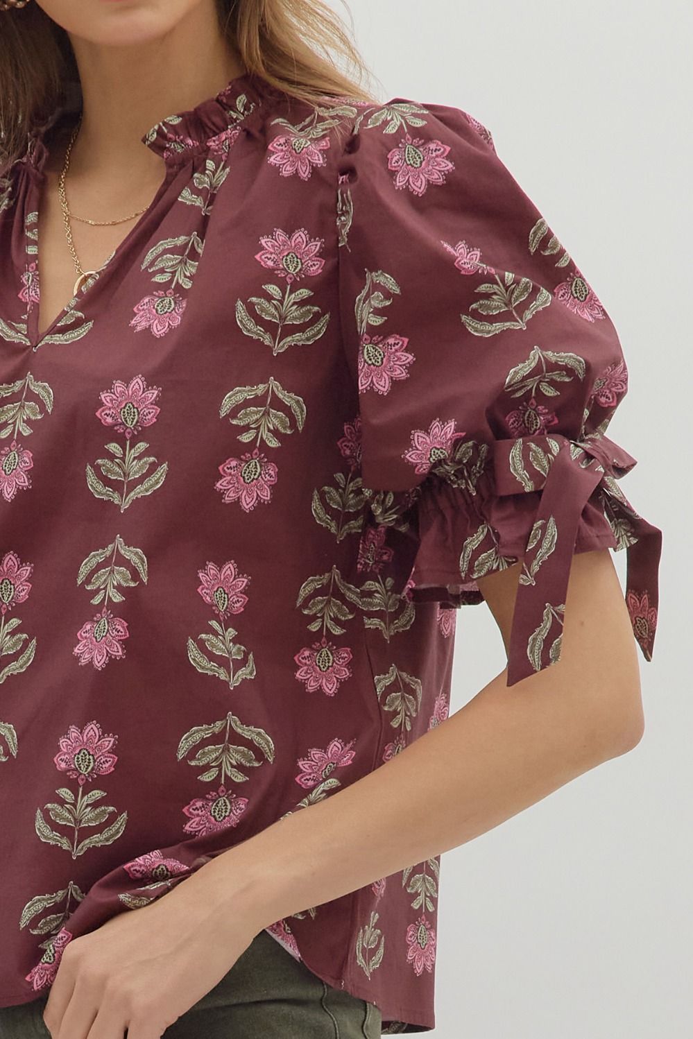 Floral Print Ruffle Neck Pullover Top