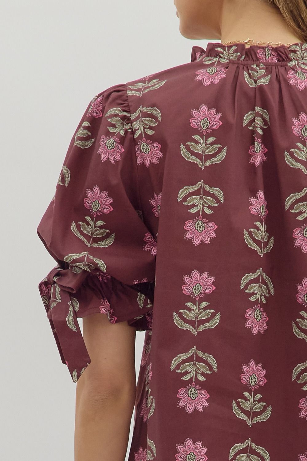 Floral Print Ruffle Neck Pullover Top