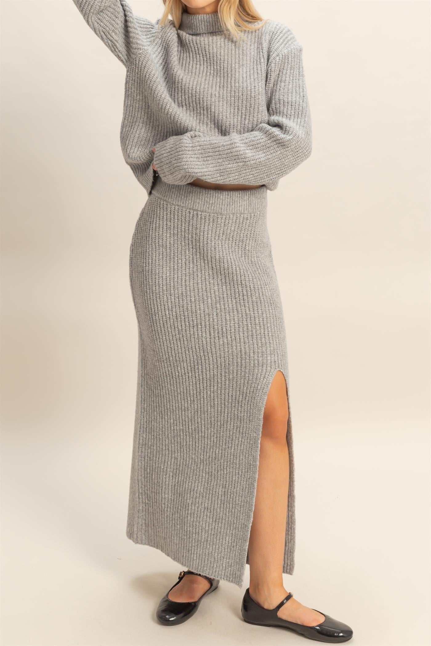Ribbed Side Slit Sweater Skirt
