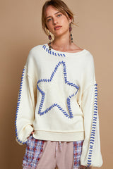 Round Neckline Knit With Star Lace Patch