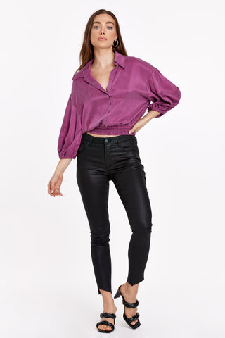 Zariah Collared V-Neck 3/4 Sleeve Relaxed Fit Top