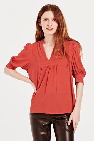 Raven V-Neck 3/4 Sleeve Relaxed Fit Top