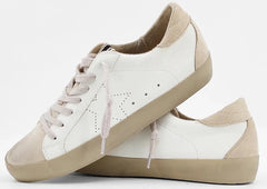 Mia Sneakers